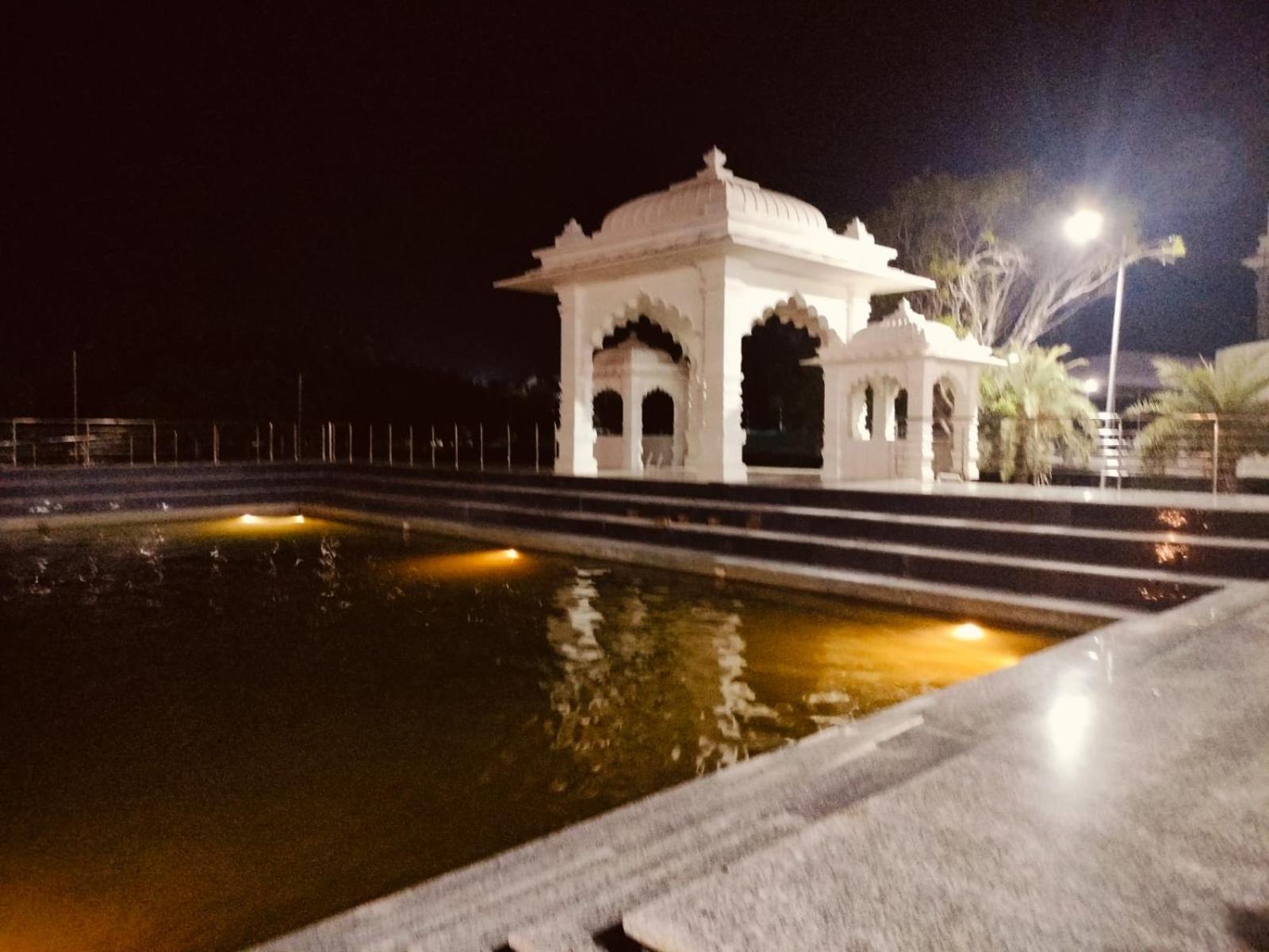 Umang - Premium Resort Like Villa In Vrindāvan Dış mekan fotoğraf